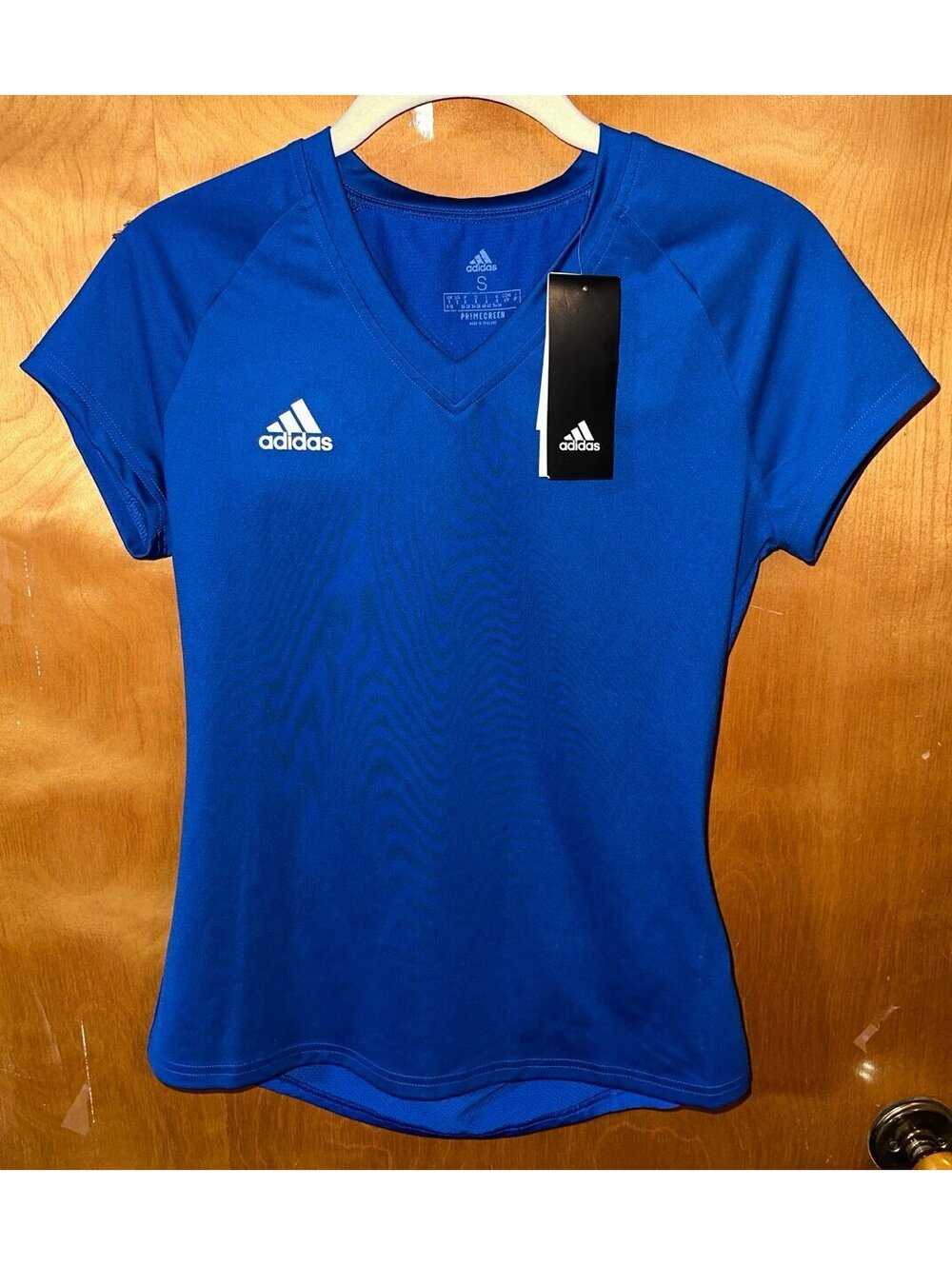NEW Adidas volleyball shirt size small